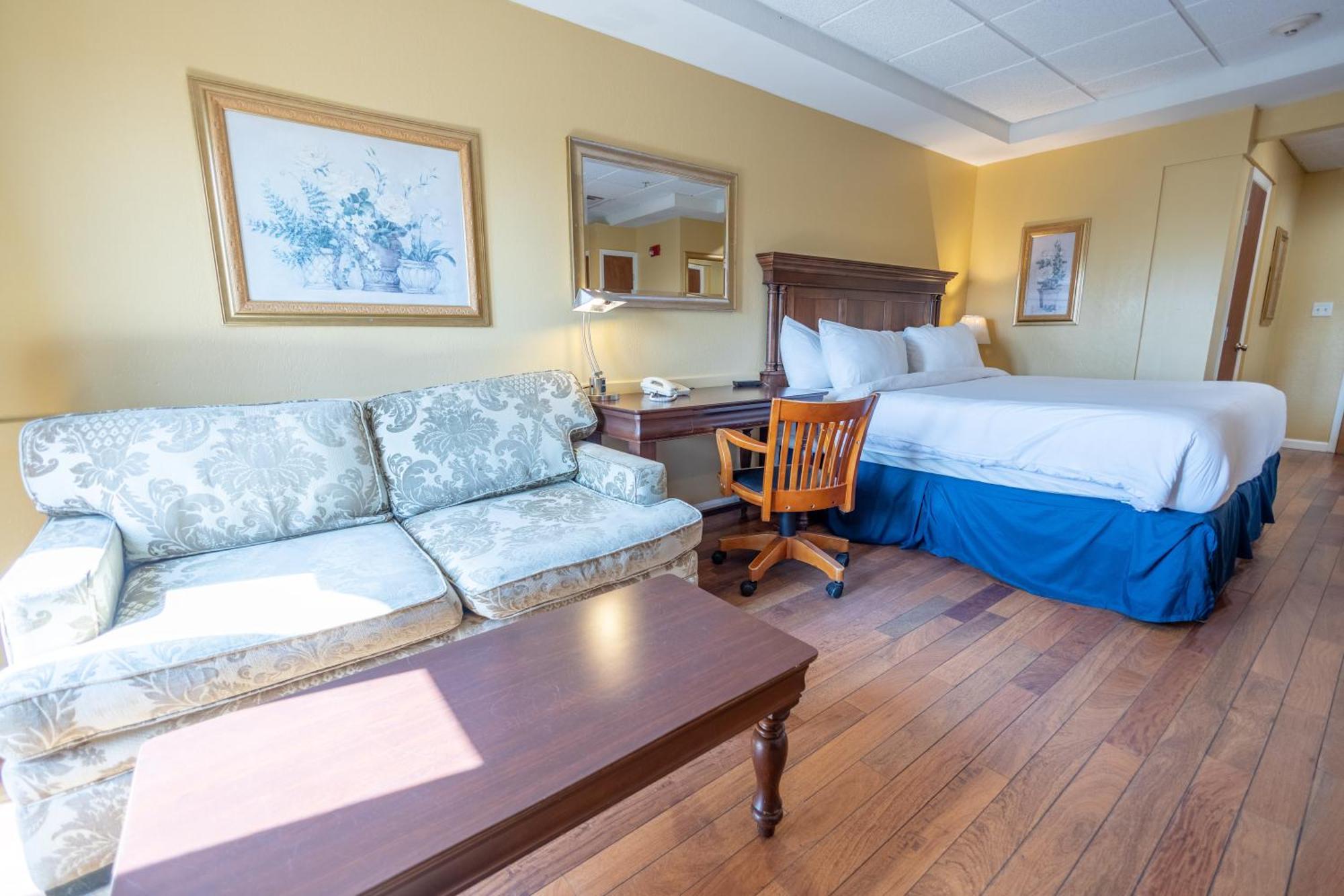Ocean Inn & Suites St. Simons Island Buitenkant foto