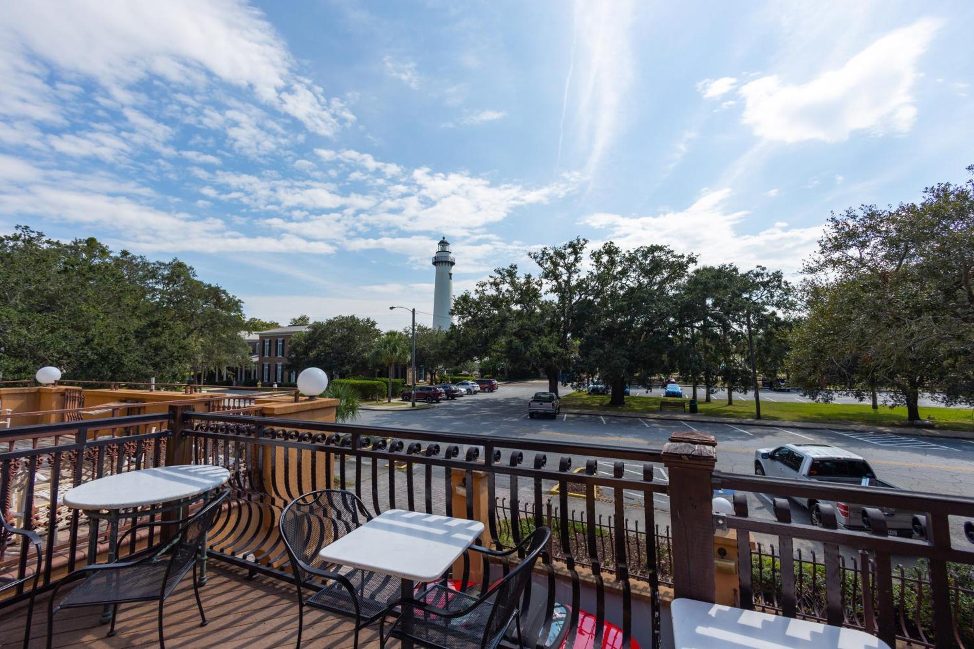 Ocean Inn & Suites St. Simons Island Buitenkant foto